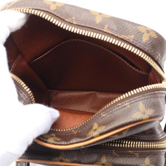 LOUIS VUITTON Brown Monogram Leather Shoulder Bag - Picture 4 of 9